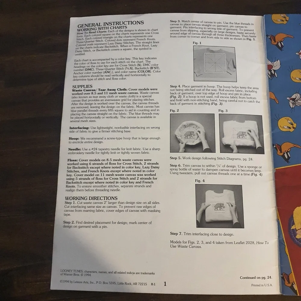 Vintage Looney Tunes Cross Stitch Pattern Book Lot Leisure‎ Arts 2564 2723 1990s
